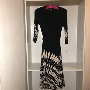 Donna Morgan Wrap Dress size 8